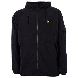 Tiefschwarze Winbreaker-Jacke mit Kapuze und Lyle & Scott-Logo