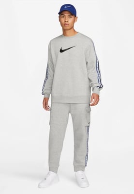 Nike Herren Fleece Sportswear Crew Neck Trainingsanzug in Grau