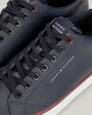 Tommy Hilfiger TH Essential Core Herren Vulkanisierte Leder Sneaker