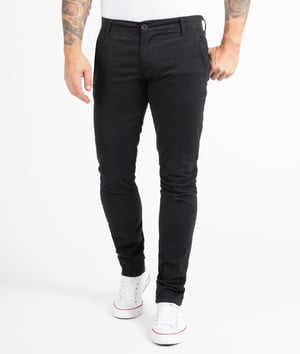 Indumentum Chino Schwarz