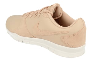 Nike Frauen Flex Wesentliche Tr Lt Beige Turnschuhe