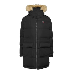 Damenjacke der Marke Tommy Jeans in der Farbe schwarz. Die Jacke ist aus recyceltem Polyester hergestellt und hat eine normale Passform. Auf der Brust befindet sich das kultige Tommy-Logo. Marke: Tommy JeansModellname: Midi Alaska Faux Fur JacketKategorie: DamenjackeMaterialien: recyceltes Polyester, KunstpelzFarbe: schwarz