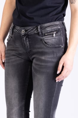 Vivien Damenjeans Schwarz Slim Fit