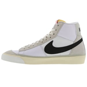 Weisse Nike Blazer Mid Pro Club-Sneaker