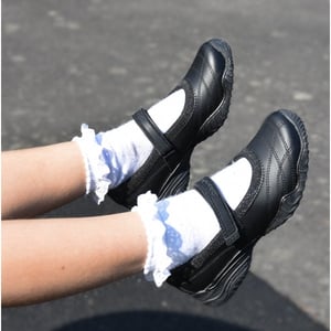 VELOCITY POUTY Mädchen Leder-Schulschuhe Schwarz
