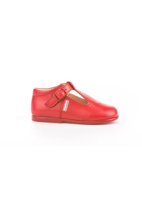 Schuh vom Typ Merceditas aus Leder