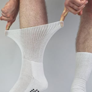 4er-Pack Bambusdiabetikersocken mit Griffen für Männer und Frauen