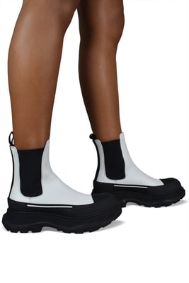 Alexander McQueen Stiefeletten Tread Slick Weiß