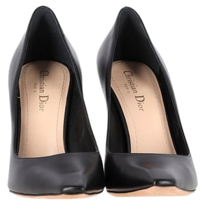 Christian Dior Absatzschuhe mit quadratischer Spitze aus schwarzem Leder