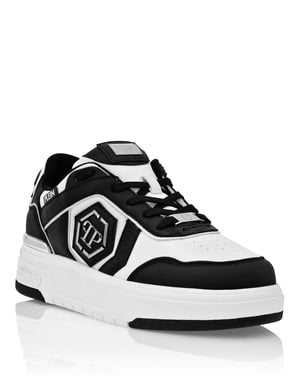 Sneaker Predator