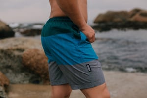Herren Badehose mit Muster Streifen Grün
