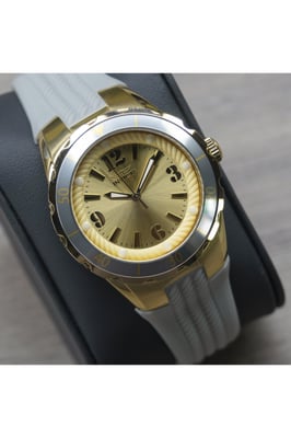 Invicta Angel 48850 Damenuhr - 38mm