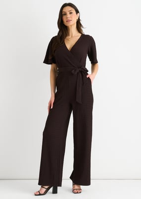 Schokoladenfarbener strukturierter Jersey-Wickel-Overall mit weitem Bein