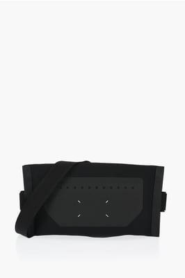 MM11 Einfarbige Gürteltasche in Schwarz