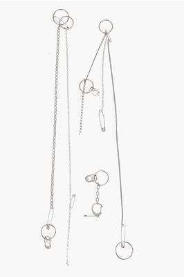 MM6 Pins mit Sicherheitsnadeln und Kettendesign in Silber