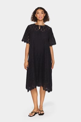 Kleid im lässigen Schnitt black