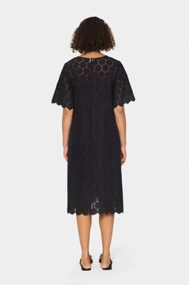 Kleid im lässigen Schnitt black