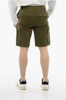 Cargo-Shorts in Grün