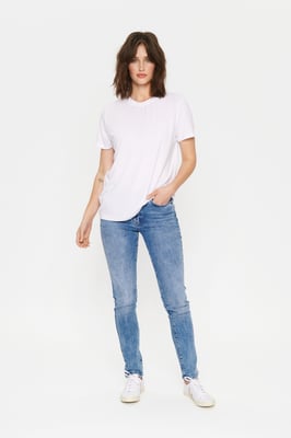 T-shirt Gerade Passform white
