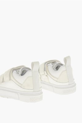 Low-Top-Sneaker aus Wildleder mit Klettverschluss in Weiß