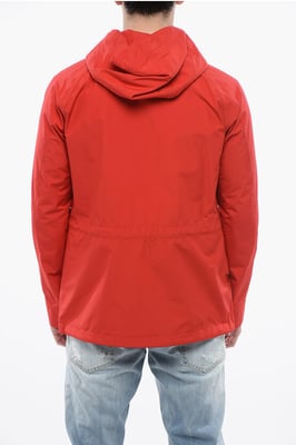 GTX-Windjacke mit Kapuze und praktischen Taschen in Rot