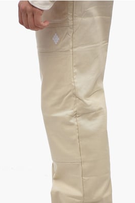 Baumwoll-Chinos von CROSS in Beige