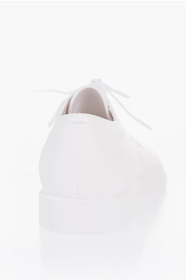 Tabi Derby-Schuhe in Weiß