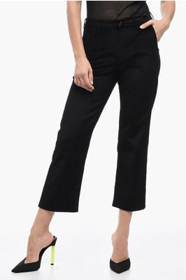 Kurze Cordhose in Schwarz