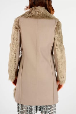 MM1 Alpaka Echtpelzmantel in Beige
