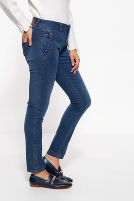 Amor, Truth & Trust Damen ATT JEANS Damen Jeans mit legeren Waschungen Zoe blau