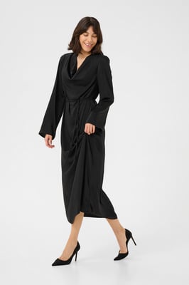 Kleid Regular fit black