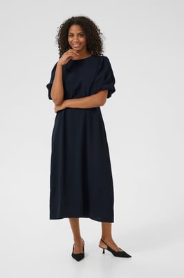 Kleid Tight fit black