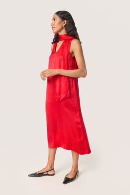 Kleid A-shape Salsa red