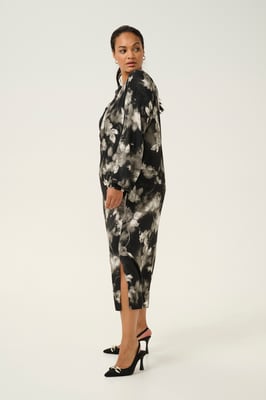 Kleid Loose fit Black/White Flower Print black offwhite