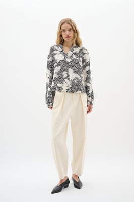 Langarm-Bluse Relaxed fit GraphicFlower Black/PowderBeig floral