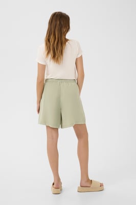 Shorts Casual fit Seagrass green