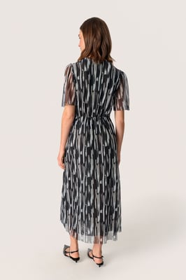 Jerseykleid Gerade Passform Black Stroke Print black