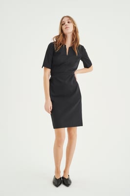 Kleid Tight fit black
