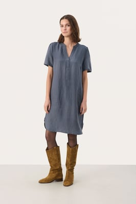 Kleid Gerade Passform dark grey