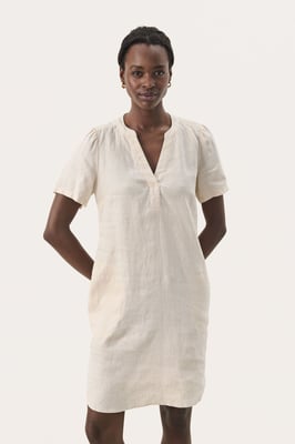 Kleid Gerade Passform offwhite