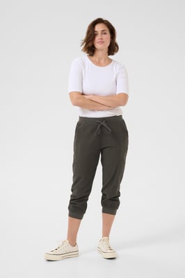 Caprihose Regular fit Black Oyster