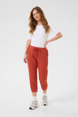 Caprihose Regular fit Picante red