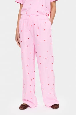 Lässige Hose, lockerer Schnitt, Bonbon-Feuerherzen pink
