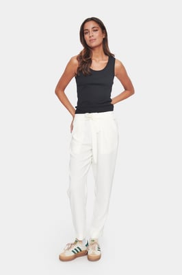 Casual Hose Gerade Passform Ice white