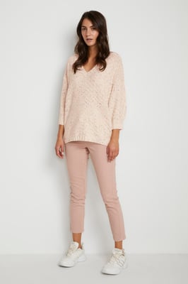 Strickpullover mit regulärer Passform cream