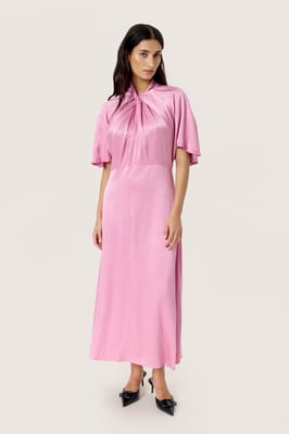 Kleid SLRiyan Feminine Form pink