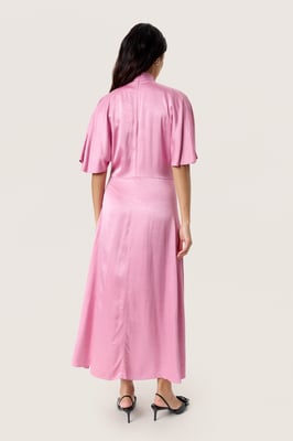 Kleid SLRiyan Feminine Form pink