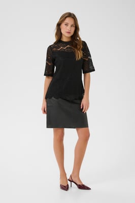 Kurzarm-Bluse CUulia Slim fit black