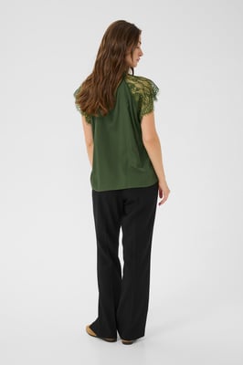 Kurzarm-Bluse CRNola Straight fit green