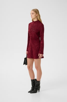 Kleid GZrosia Tight fit bordo